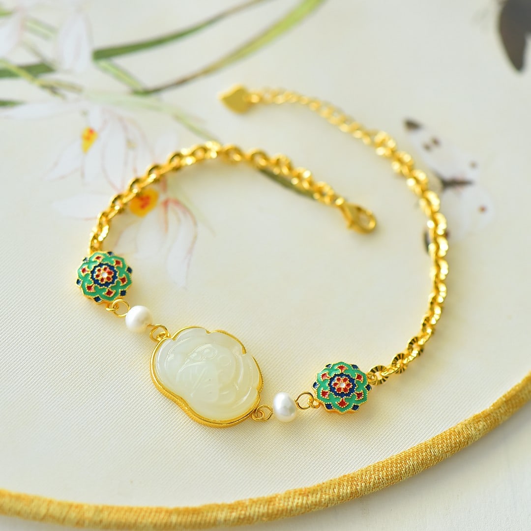 An Exquisite Sterling Silver-Gold Plated Inlaid White Jade Enamel Bracelet,Inlaid Pearl: An Exquisite Sterling Silver-Gold Plated Inlaid White Jade Enamel Bracelet,Inlaid Pearl 