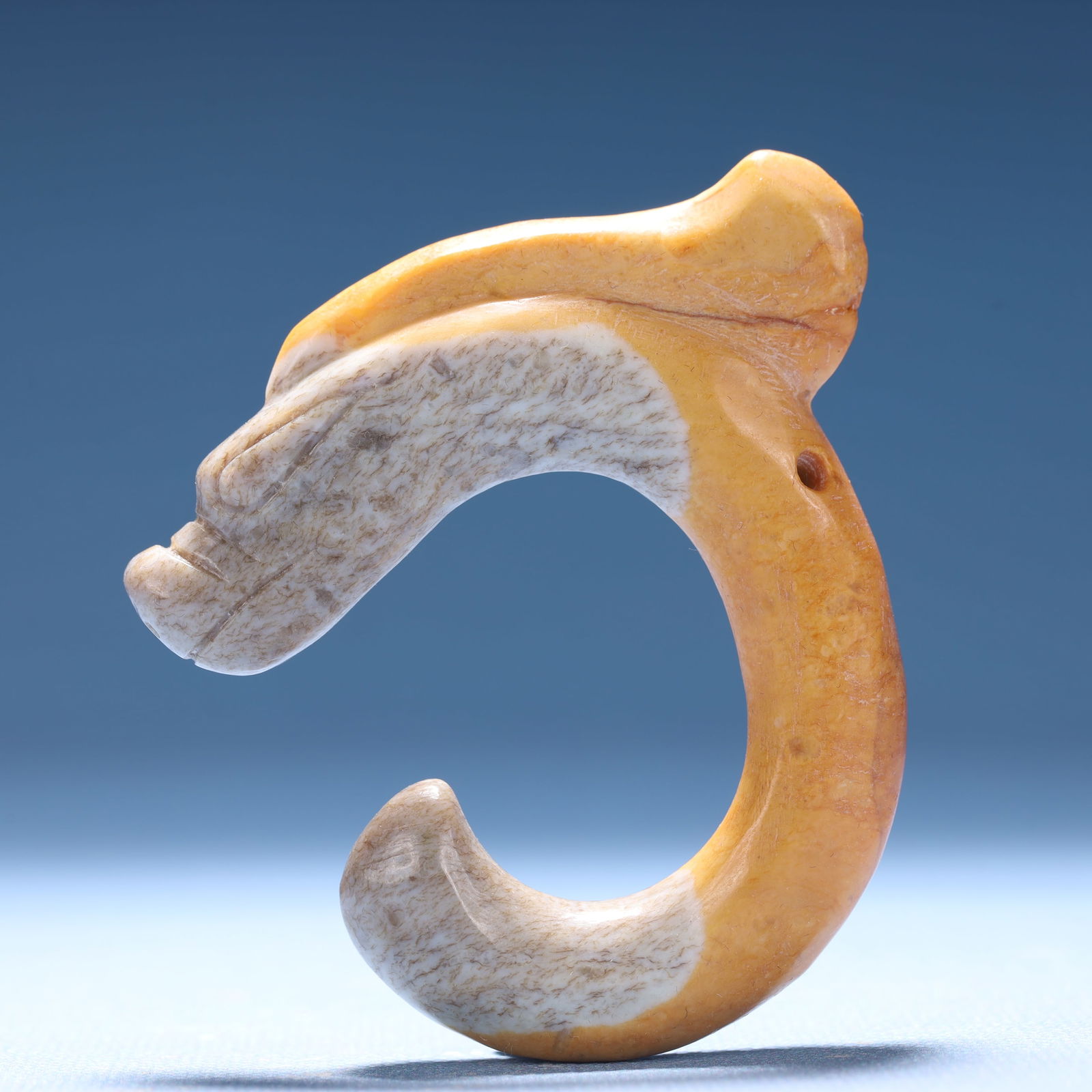 An Archaic Hongshan Culture Yellow Jade Pig and Dragon Pendant: An Archaic Hongshan Culture Yellow Jade Pig and Dragon Pendant,Ancient Time,China,Size:2.4inx0.4inx2.6in,Weight:56.1g 红山文化黄玉猪龙挂件,&