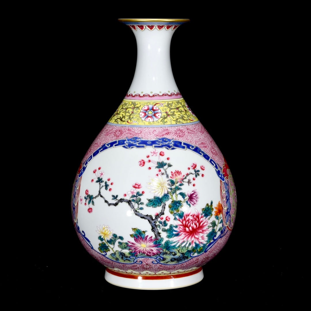 An Exquisite Enamel Flower Pattern Vase: An Exquisite Enamel Flower Pattern Vase,Qing Dynasty,China,Yongzheng Six-Character Mark,Size:11.4inx7.5in 