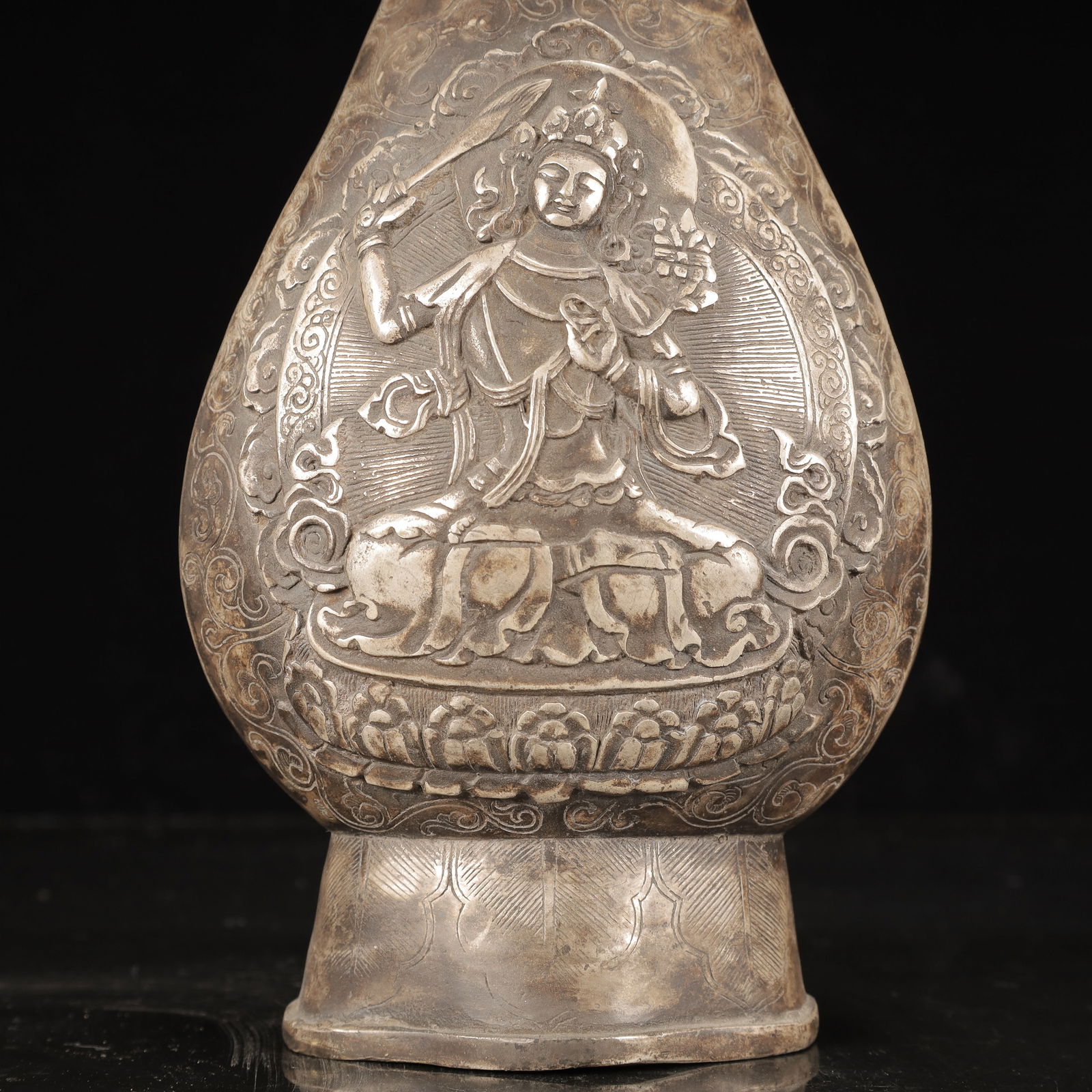 A Rare Silver-plated Copper Buddha Statue Pattern Vase - 3