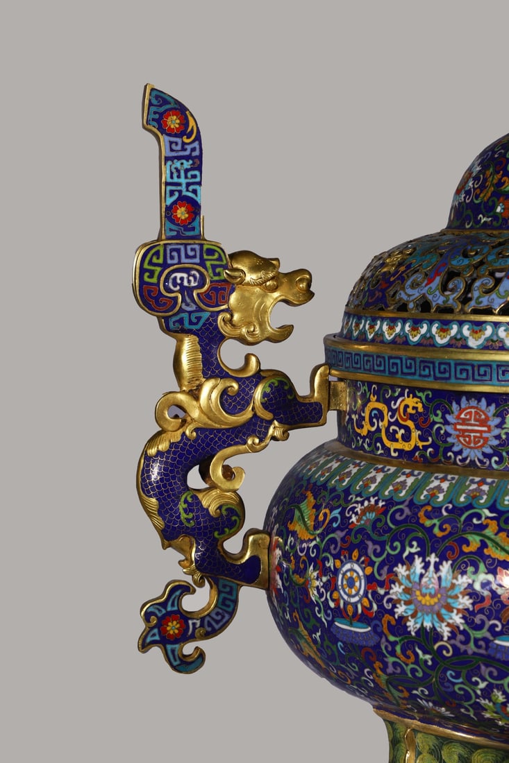 A Pair of Huge Cloisonne Enamel Lotus Pattern Dragon-Ears and Beast Legs Censers - 9