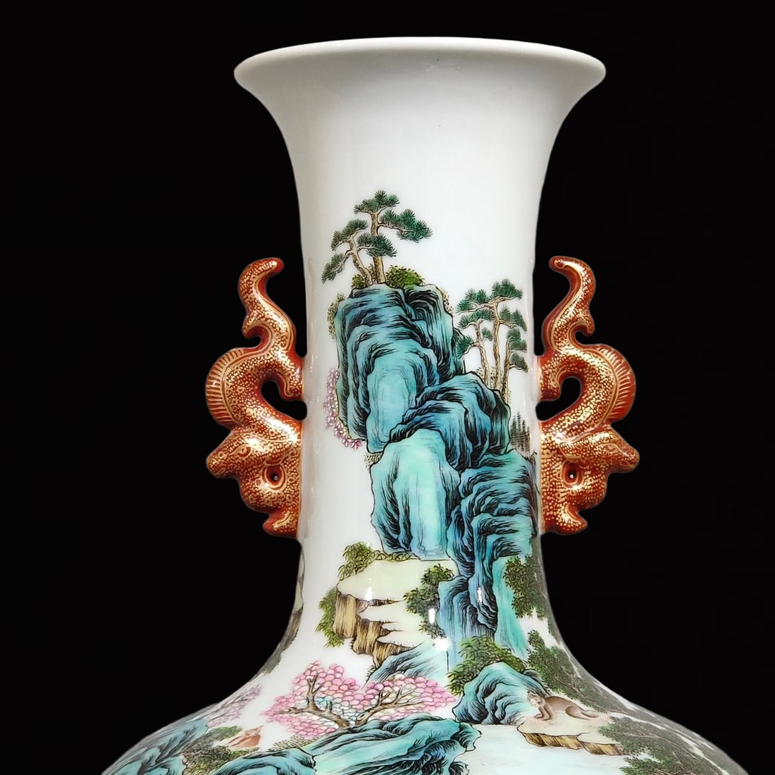 An Exquisite Enamel Monkey Pattern Double-Ears Vase - 4