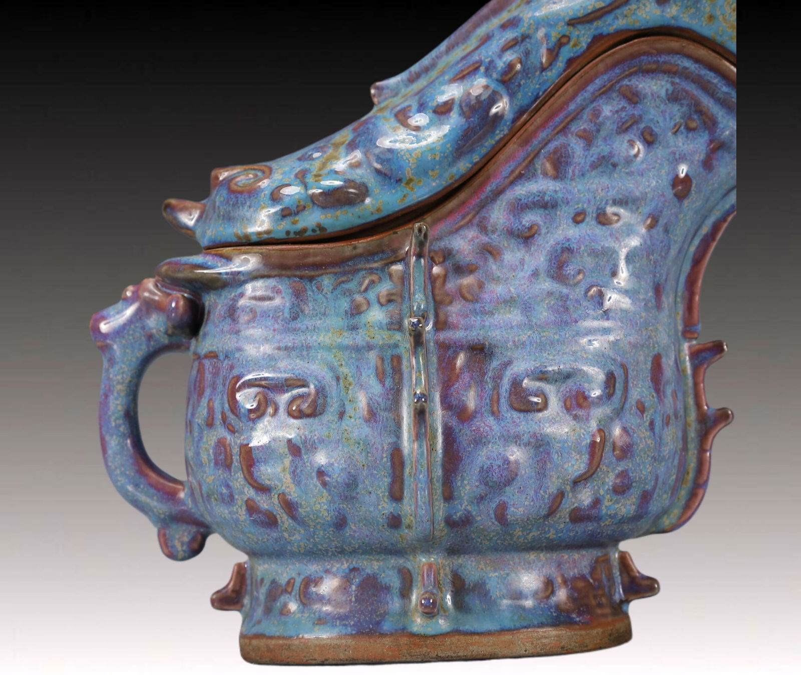 An Exquisite Jun yao Beast-Face Pattern Ewer - 3