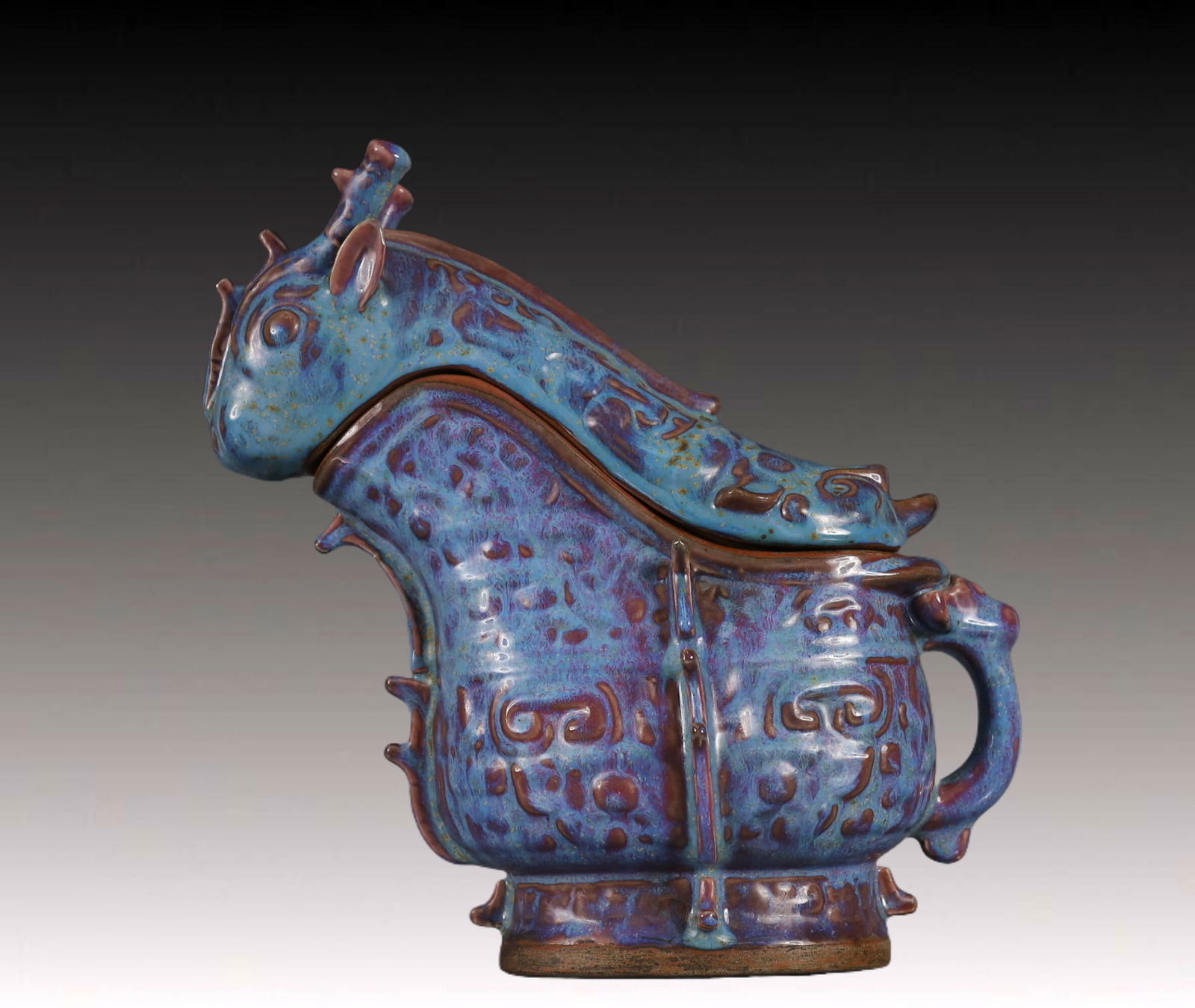 An Exquisite Jun yao Beast-Face Pattern Ewer - 5