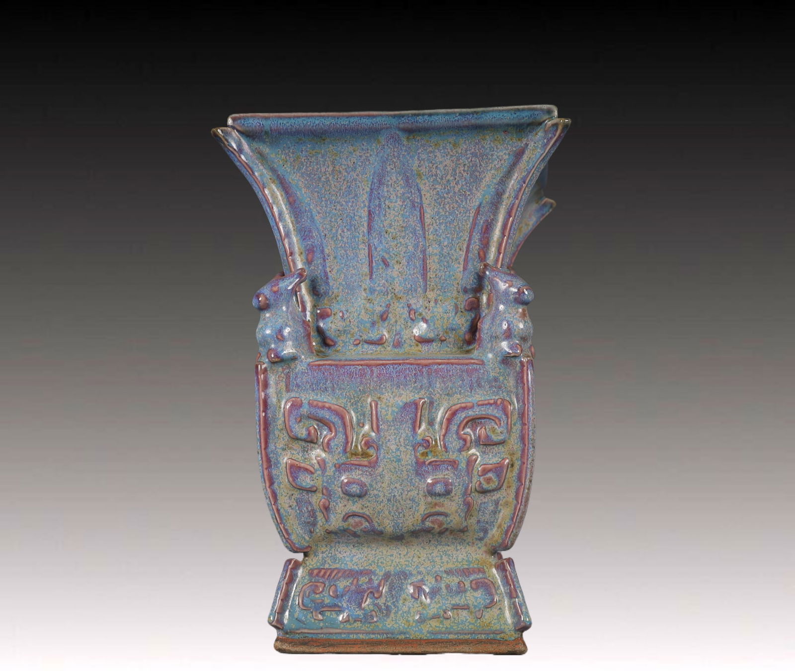 An Exquisite Jun yao Beast-Face Pattern Vase - 7