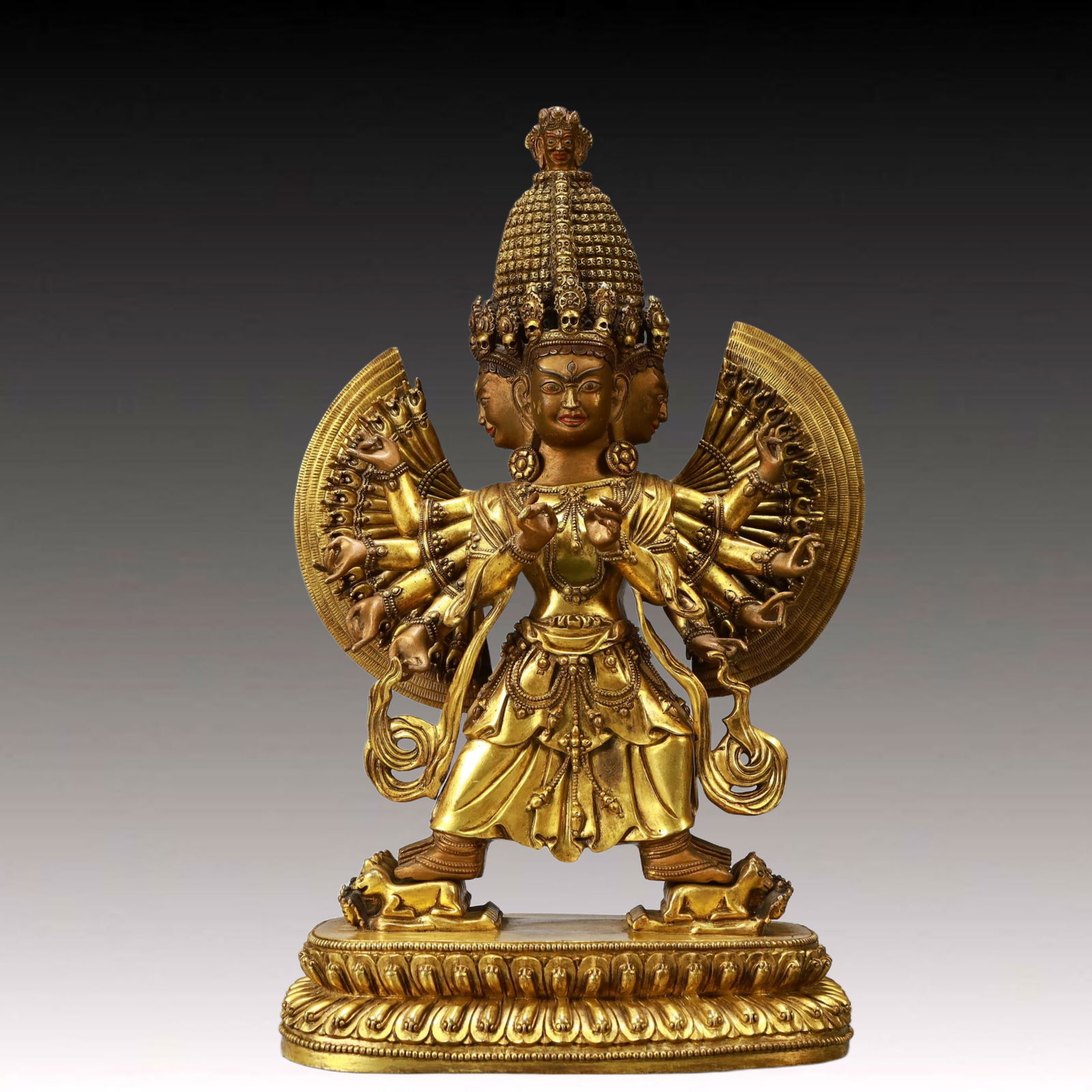 A Solemn Gilt Bronze Statue of Gdugs Kar: A Solemn Gilt Bronze Statue of Gdugs Kar,Ming Dynasty, China,Size:8.7inx4.5inx15.2in,Weight:8250g 