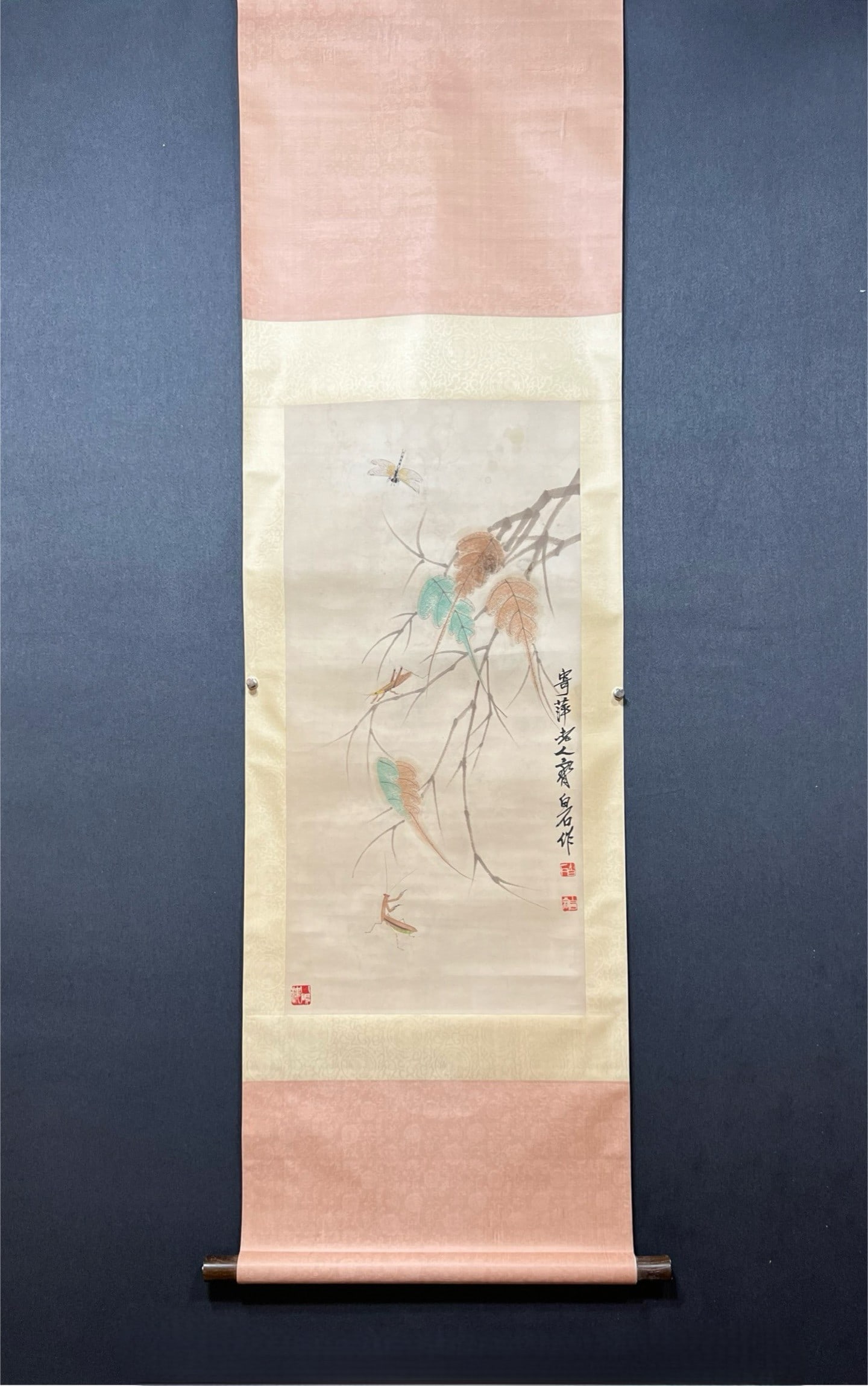 A Chinese Vertical Scroll Ink Painting of Insect on Paper: A Chinese Vertical Scroll Ink Painting of Insect on Paper,Qi Baishi,Size:16.9inx33.5in 一幅中国水墨昆虫画立轴,齐白石