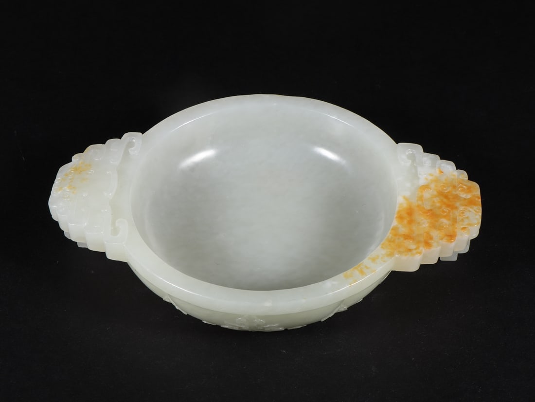 An Exquisite White Jade Lotus Pattern Beast-Ears Brush Washer: An Exquisite White Jade Lotus Pattern Beast-Ears Brush Washer,Qing Dynasty,China,Size:5.3inx3.8inx0.9in,Weight:220g 