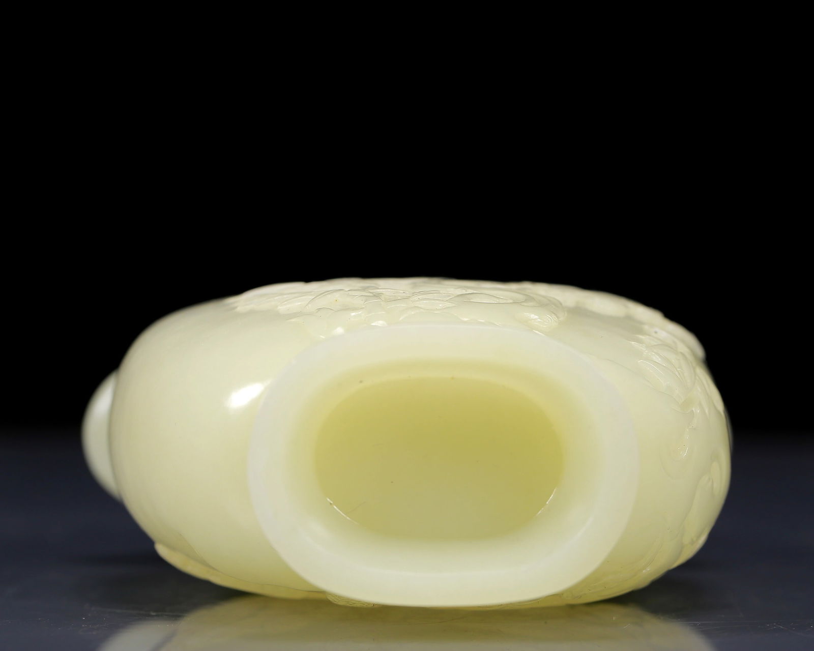 An Exquisite White Jade Flower Pattern Double-Ears Bottle - 9