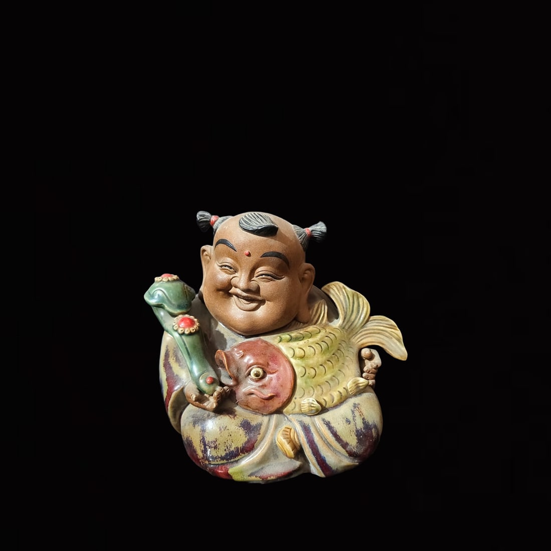 An Exquisite Shiwan yao Figure Ornament: An Exquisite Shiwan yao Figure Ornament,Qing Dynasty, China,Size:9.1inx6.3inx7.5in 石湾窑人物摆件,中国清代