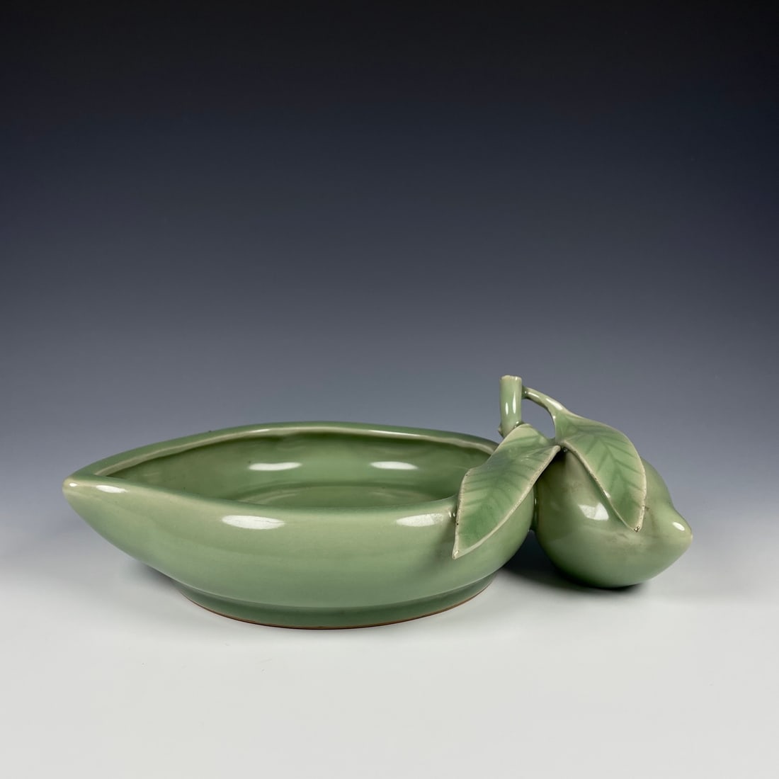 An Exquisite Longquan yao Peach Brush Washer (1 of 9)