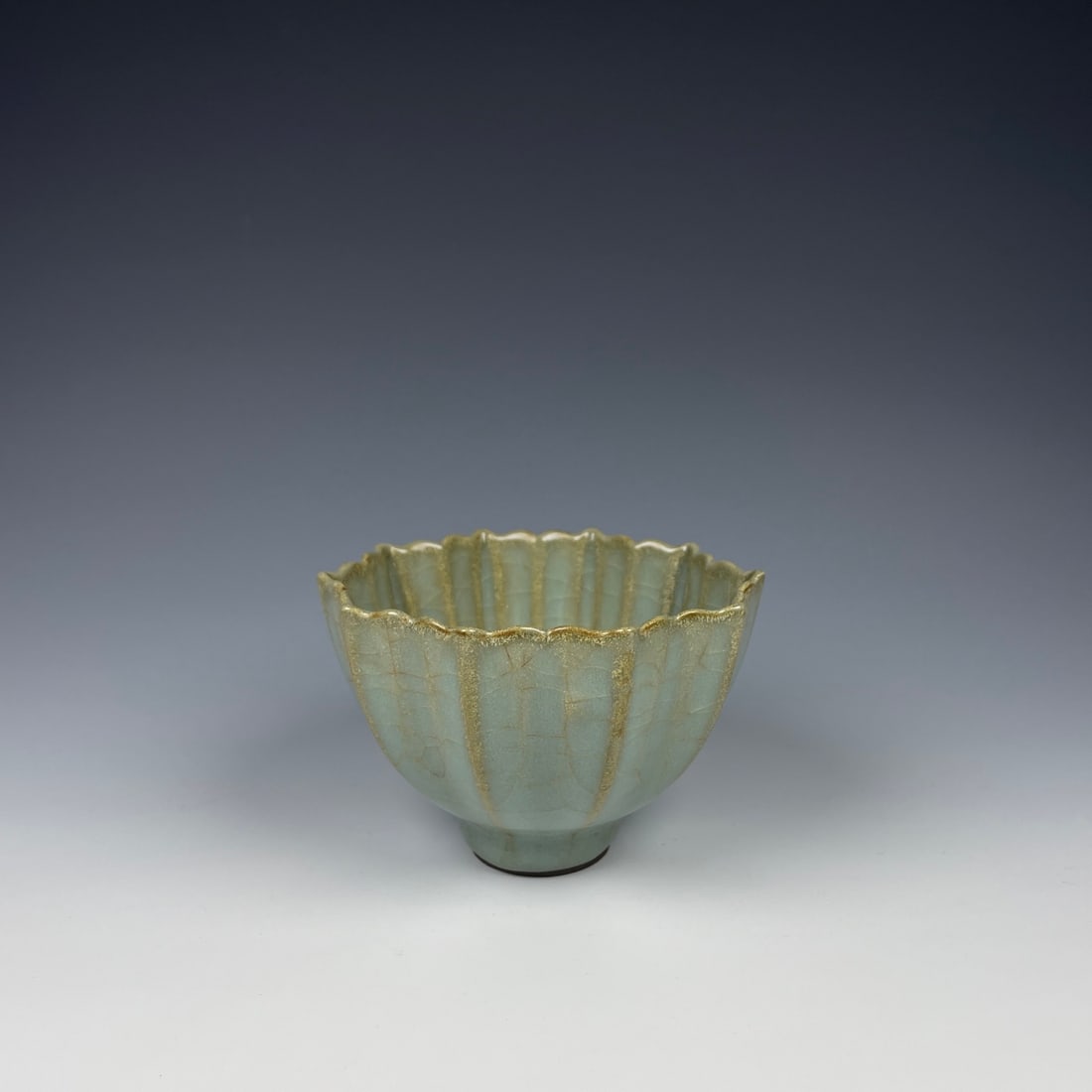 An Exquisite Guan yao Cup (1 of 9)