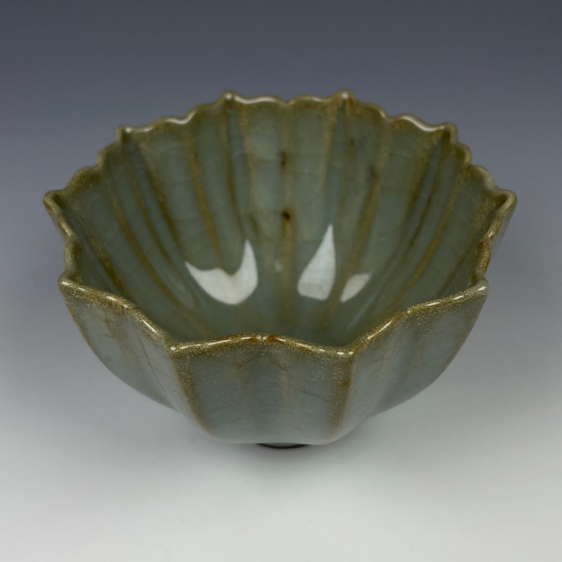 An Exquisite Guan yao Cup - 4