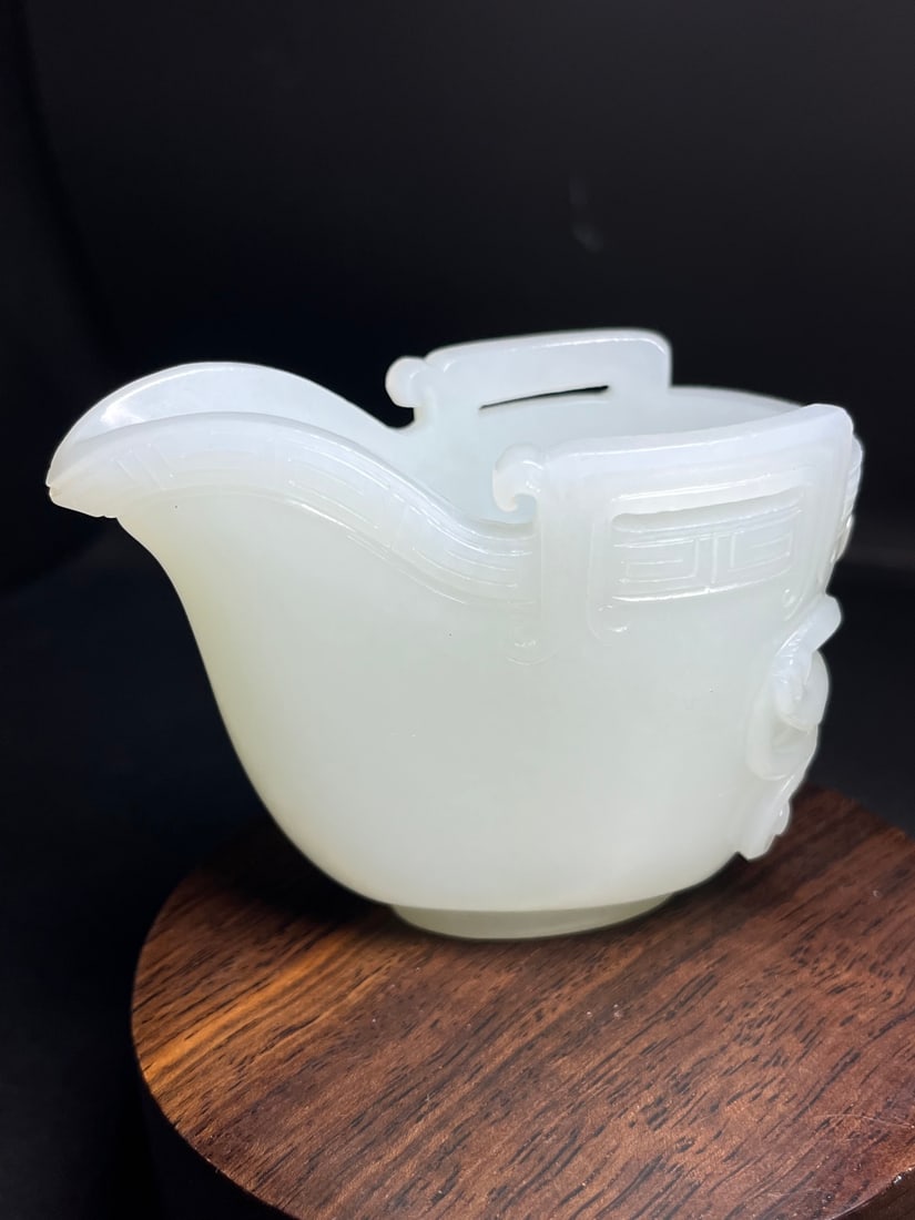 An Exquisite White Jade Chi-Dragon Pattern Libation Cup - 5