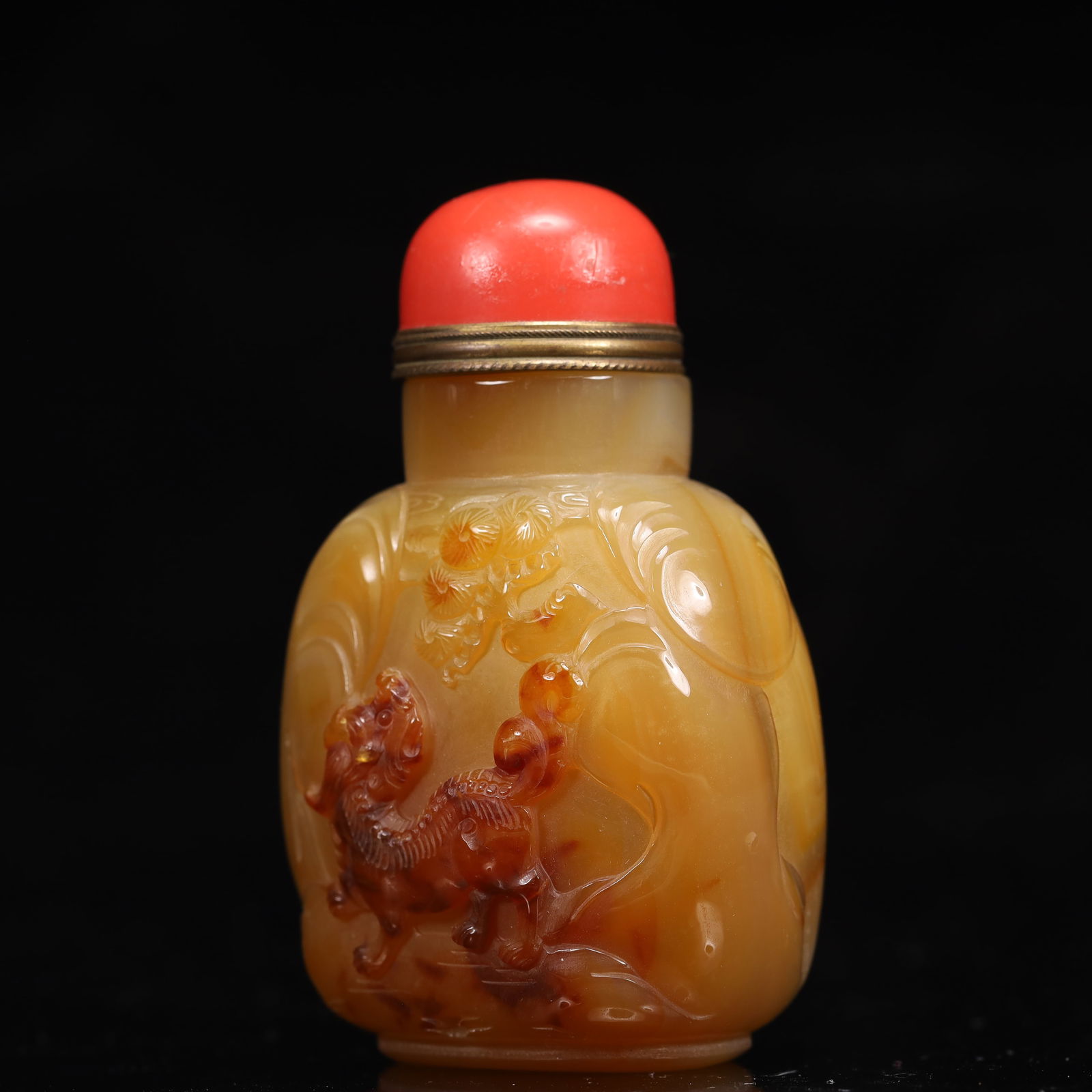 An Exquisite Agate Lion Pattern Snuff Bottle - 2