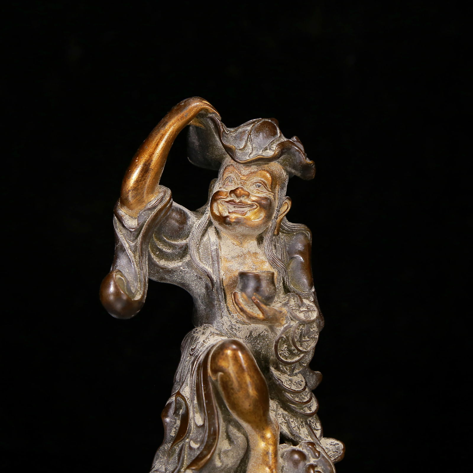 A Solemn Bronze Buddha Statue - 2