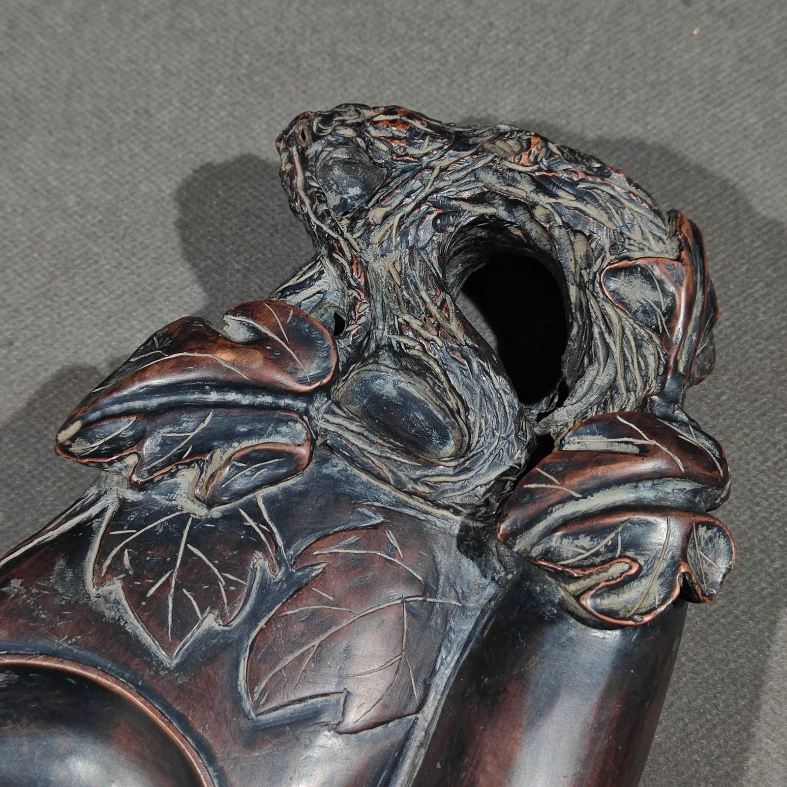 A Rare Melon-Shaped Inkstone - 2