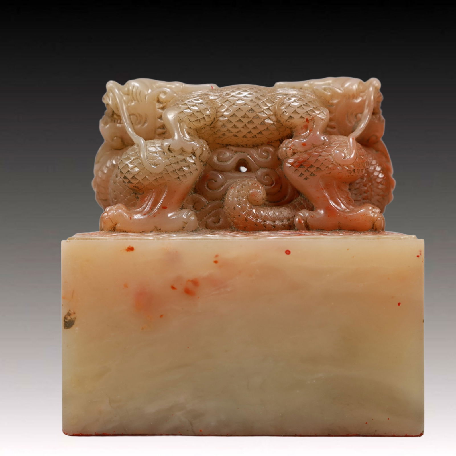 An Exquisite Shoushan Stone Auspicious Beast Seal (1 of 6)