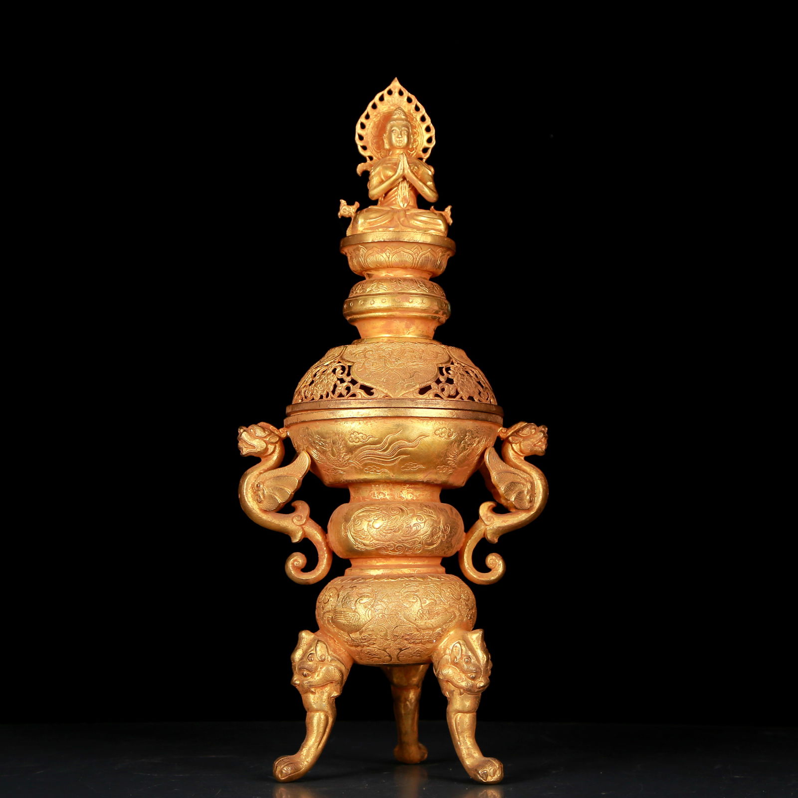 A Huge Gilt Bronze Auspicious Beast Pattern Double-ears Tripod Censer: A Huge Gilt Bronze Auspicious Beast Pattern Double-ears Tripod Censer ,Qing Dynasty, China ,Size:7.5inx5.5inx17.7in ,Weight:2230g 铜鎏金瑞兽纹双耳ߍ