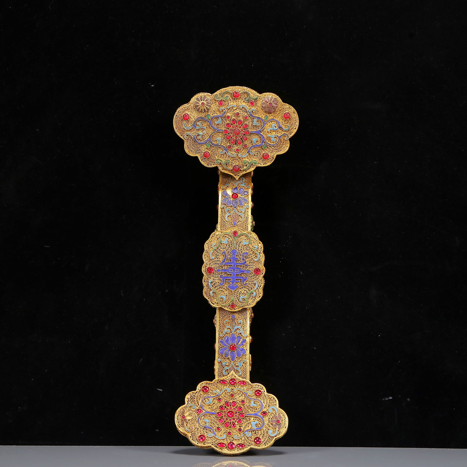 A Huge Gilt Inlaid Gems Eight Treasures Pattern Ruyi: A Huge Gilt Inlaid Gems Eight Treasures Pattern Ruyi,Qing Dynasty,China,Qianlong Four-character Mark,Size:6.3inx17.7inx4.7in,Weight:1075g 鎏金嵌宝石八宝ಬ