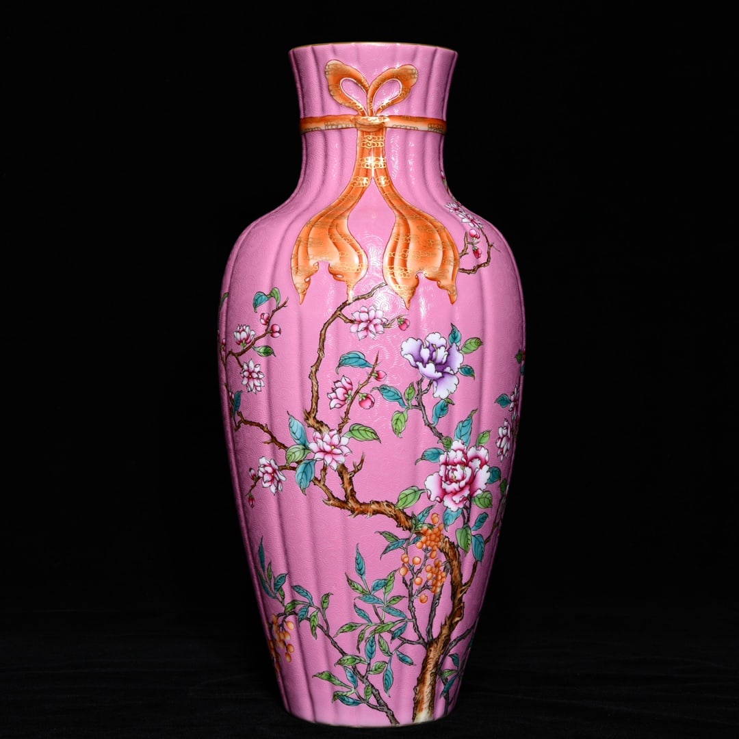 A Rare Famille-Rose Flower Pattern Vase (1 of 9)