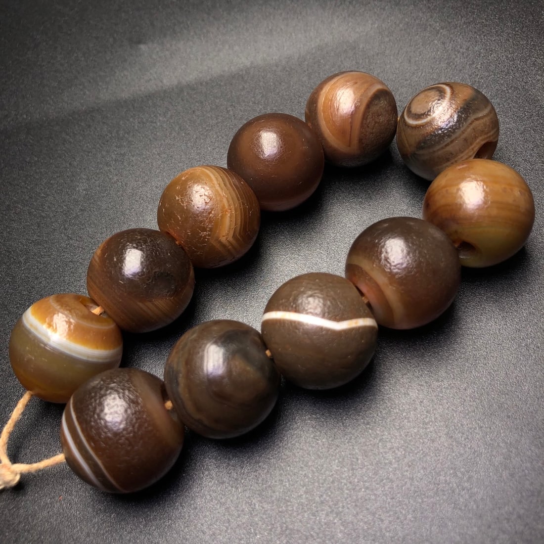 A Precious Agate Bracelets - 4