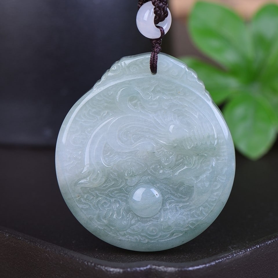 An Exquisite Jadeite Phoenix Pattern Pendant - 2