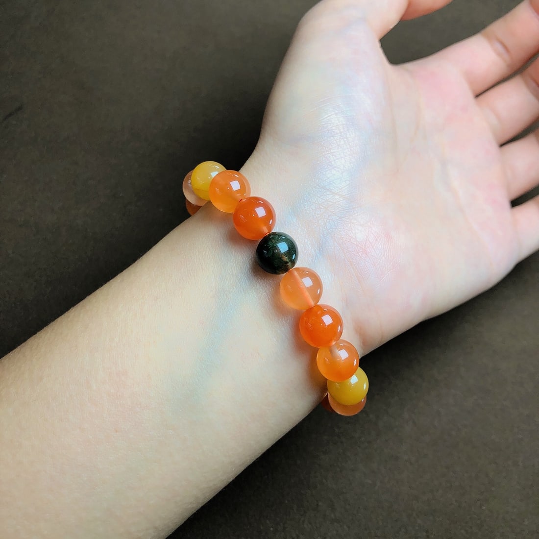 An Exquisite Crystal Bracelets - 5