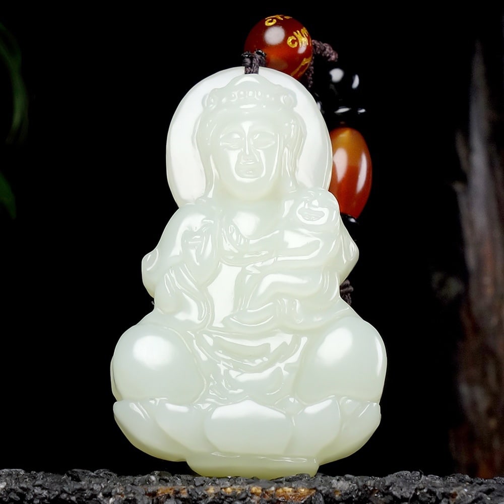 An Exquisite White Jade Statue of Avalokitesvara Pendant: An Exquisite White Jade Statue of Avalokitesvara Pendant,Size:1.9inx1.2inx0.4in 白玉观音像挂件