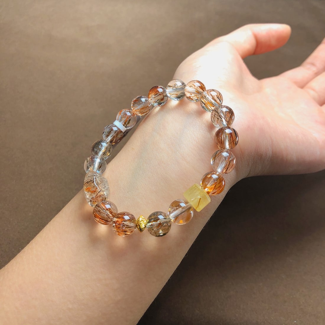 An Exquisite Crystal Bracelets - 4
