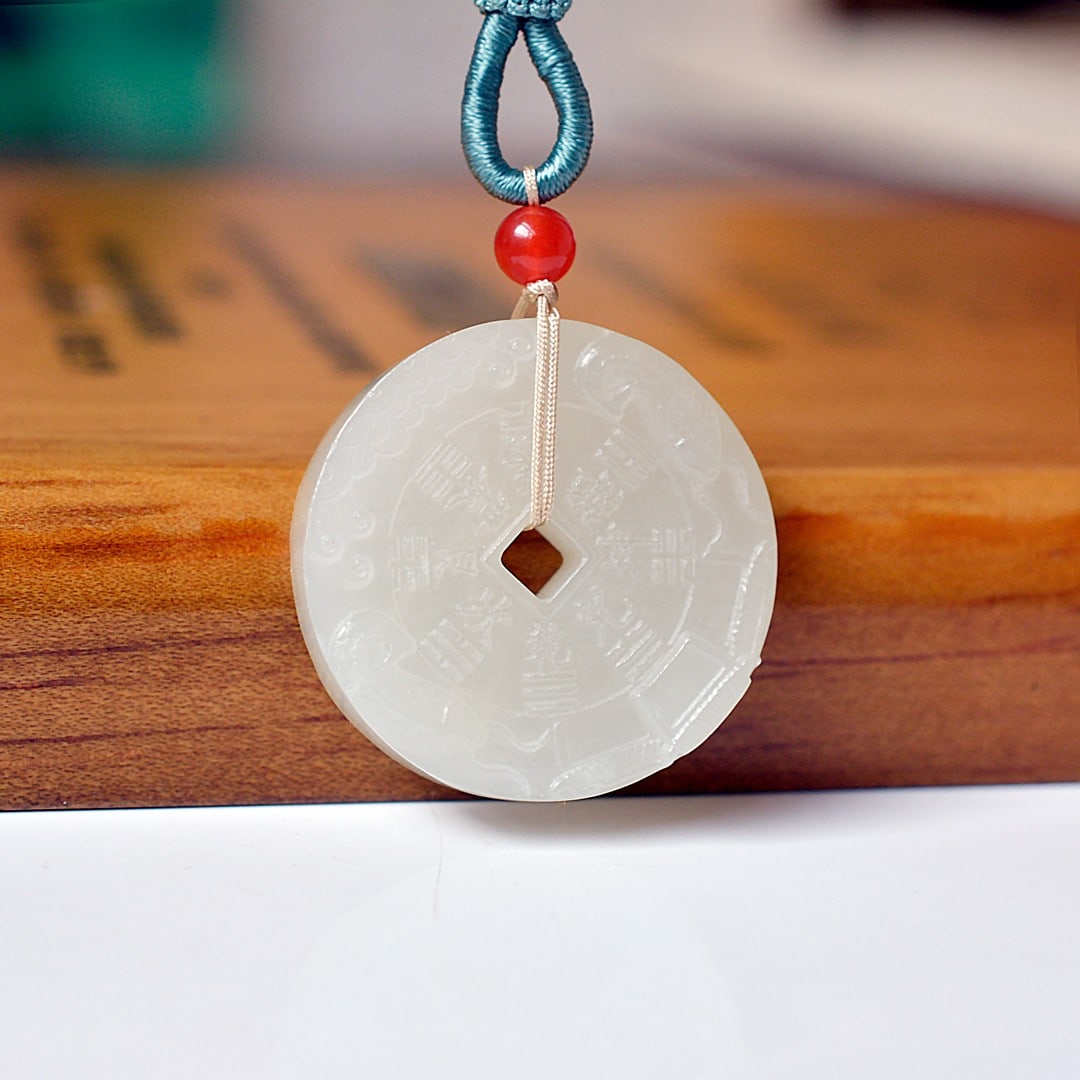 An Exquisite White Jade Pendant: An Exquisite White Jade Pendant,Size:1.1inx1.1in 白玉挂件