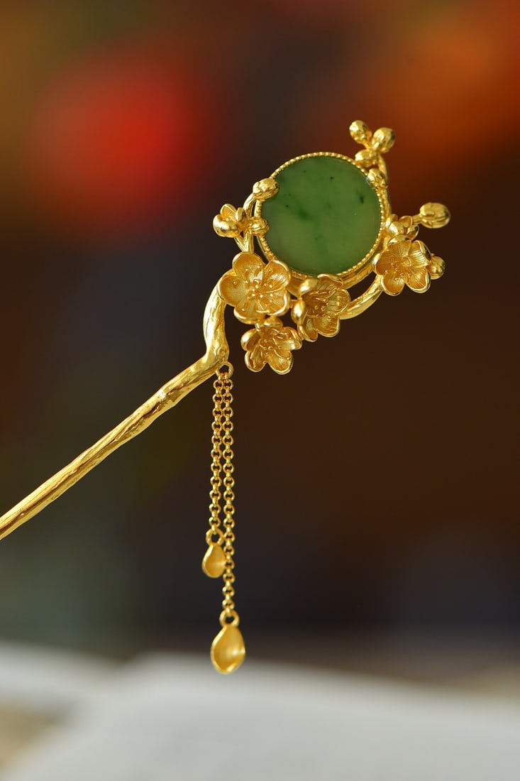 An Exquisite Sterling Silver-Gold Plated Inlaid Jasper Hairpin: An Exquisite Sterling Silver-Gold Plated Inlaid Jasper Hairpin 纯银镀金镶碧玉发簪