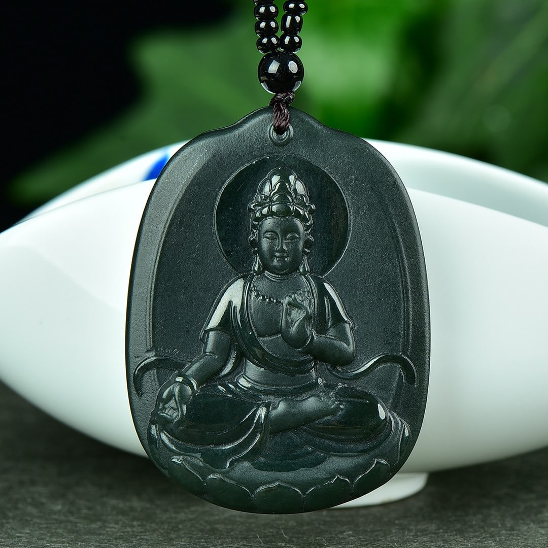 An Exquisite Sapphire Landscape and Avalokitesvara Pattern Pendant: An Exquisite Sapphire Landscape and Avalokitesvara Pattern Pendant,Size:1.7inx2.2in 寓意:吉祥 普度众生 保平安 