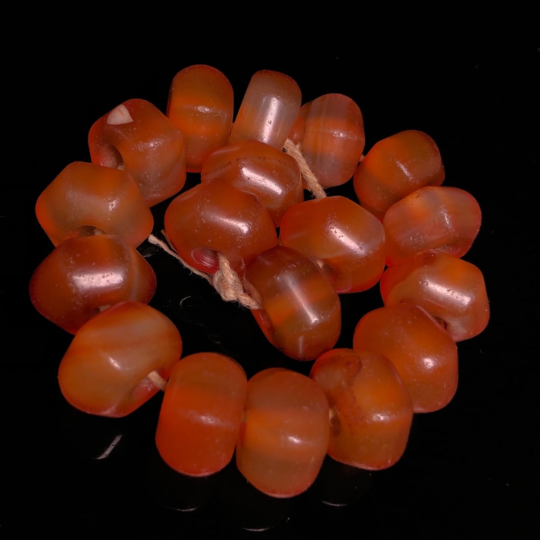 A Precious Agate Bracelets - 2