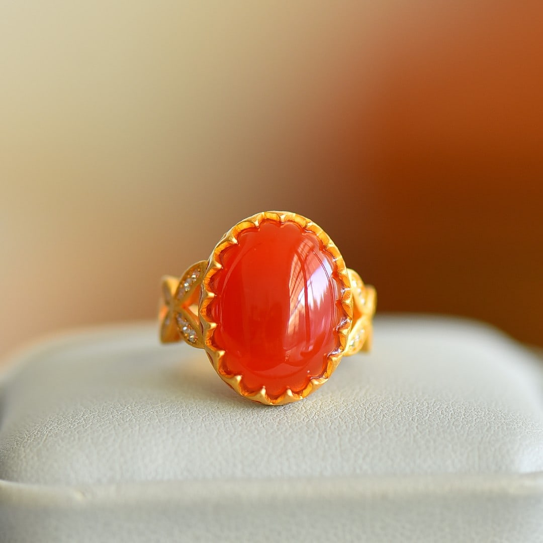 An Exquisite Sterling Silver-Gold Plated Inlaid Agate Ring (1 of 5)