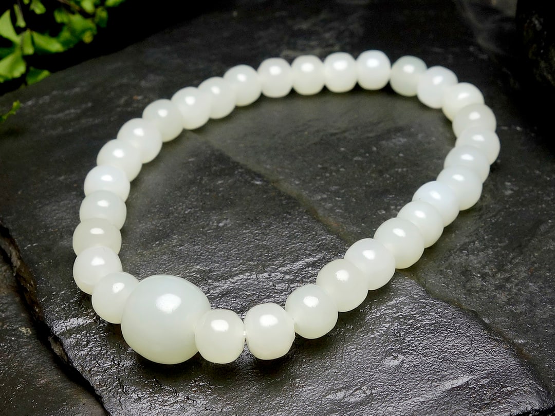 An Exquisite White Jade Bracelets - 6
