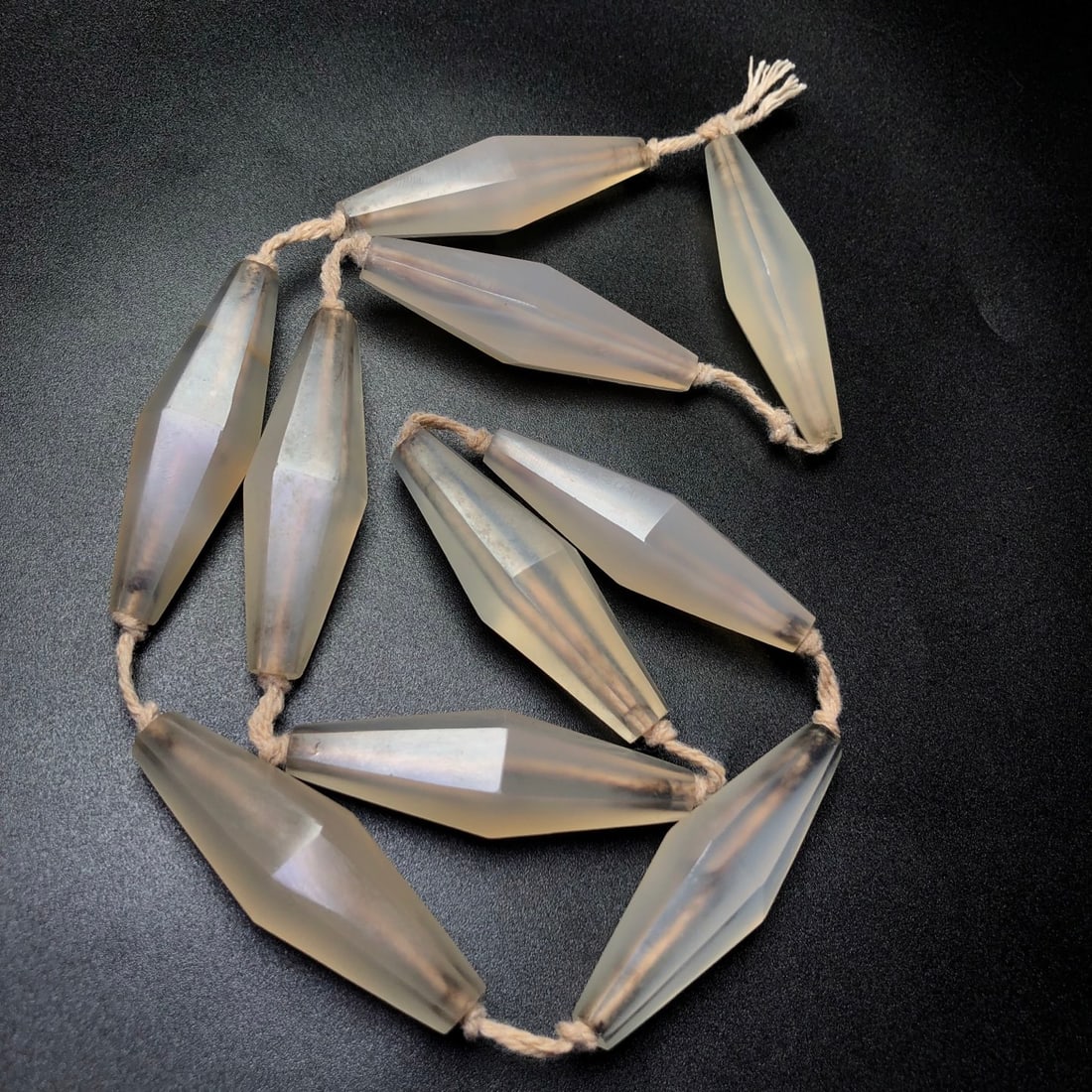 A Precious Agate Necklace - 3