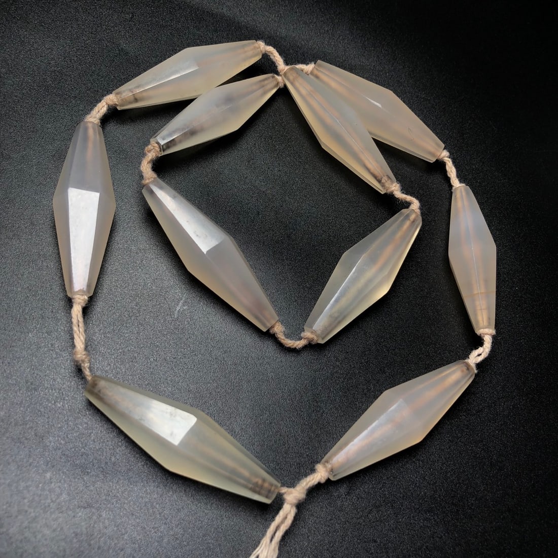 A Precious Agate Necklace - 6