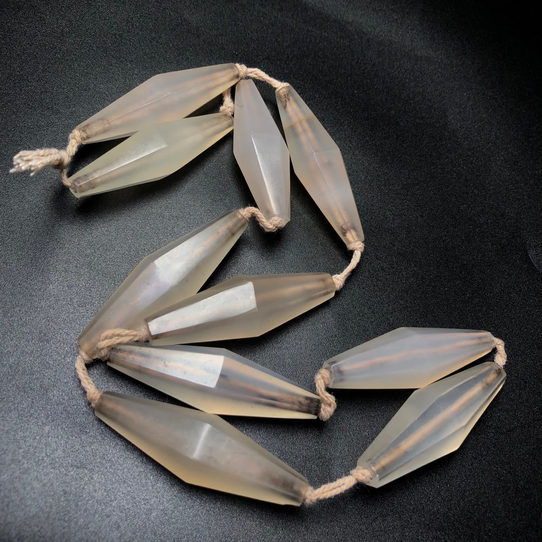 A Precious Agate Necklace - 7