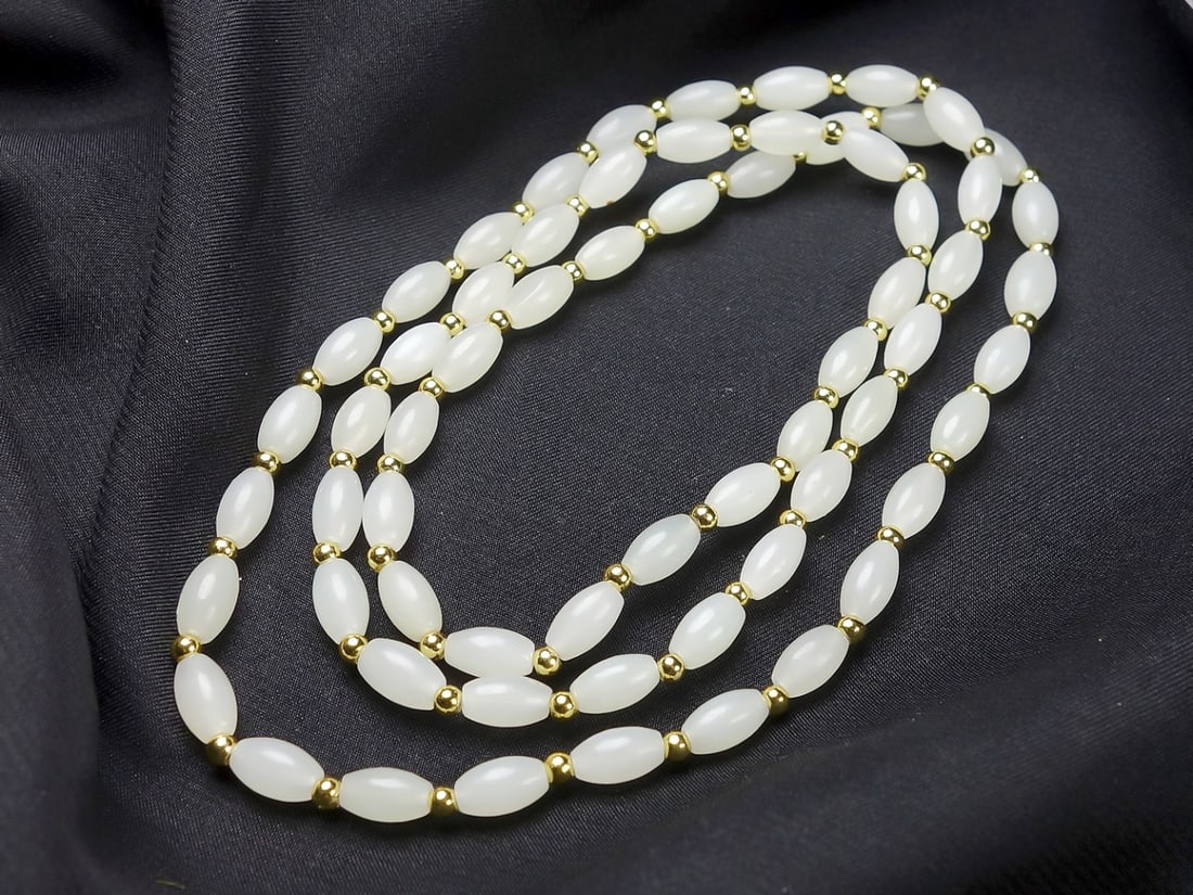 An Exquisite White Jade Bracelets - 7