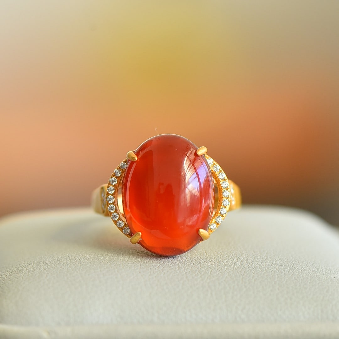 An Exquisite Sterling Silver-Gold Plated Inlaid Agate Ring (1 of 6)