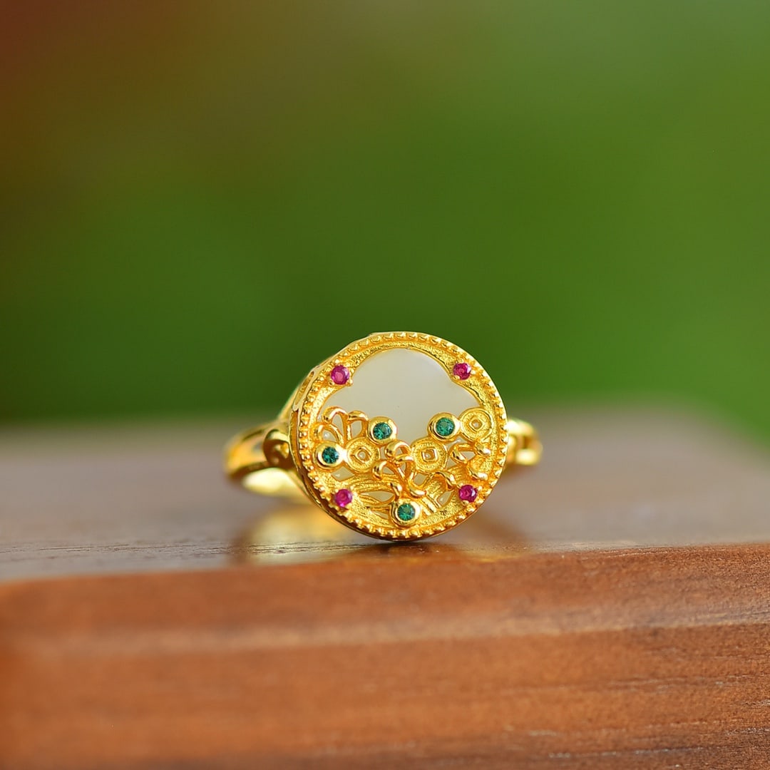 An Exquisite Sterling Silver-Gold Plated Inlaid White Jade Ring , Inlaid Diamond: Sterling Silver-Gold Plated Inlaid White Jade Ring , Inlaid Diamond , Size :0.5inx0.5in 