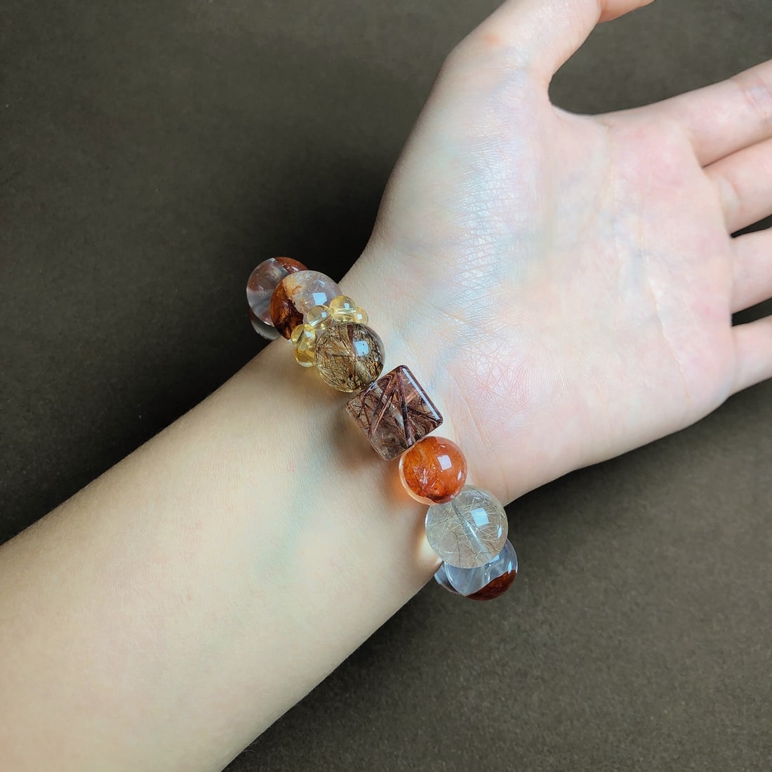 An Exquisite Crystal Bracelets - 7