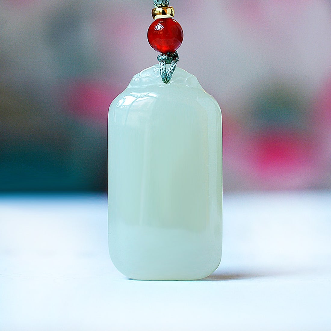 An Exquisite Greenish Jade Pendant: An Exquisite Greenish Jade Pendant,Size:0.8inx1.5in 青玉挂件