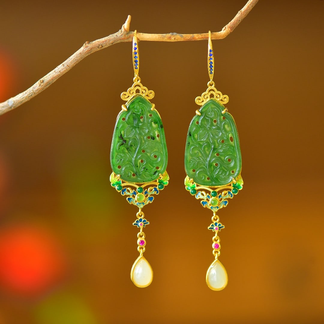 A Pair of Exquisite Sterling Silver-Gold Plated Inlaid Jasper Earrings: A Pair of Exquisite Sterling Silver-Gold Plated Inlaid Jasper Earrings,Size:0.7inx1.1in 一对纯银镀金镶碧玉耳环