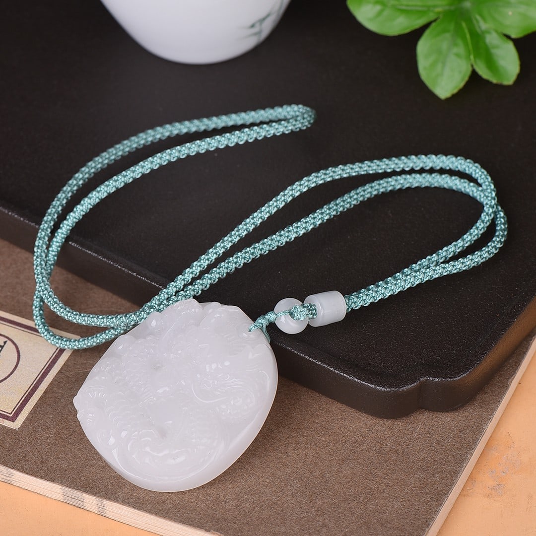 An Exquisite Jadeite Dragon Pattern Pendant - 5