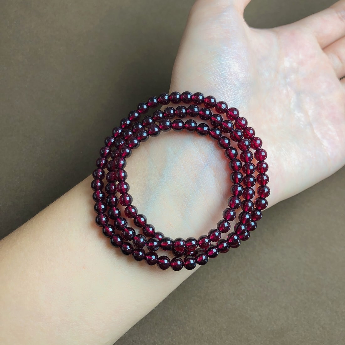 An Exquisite Crystal Bracelets - 2