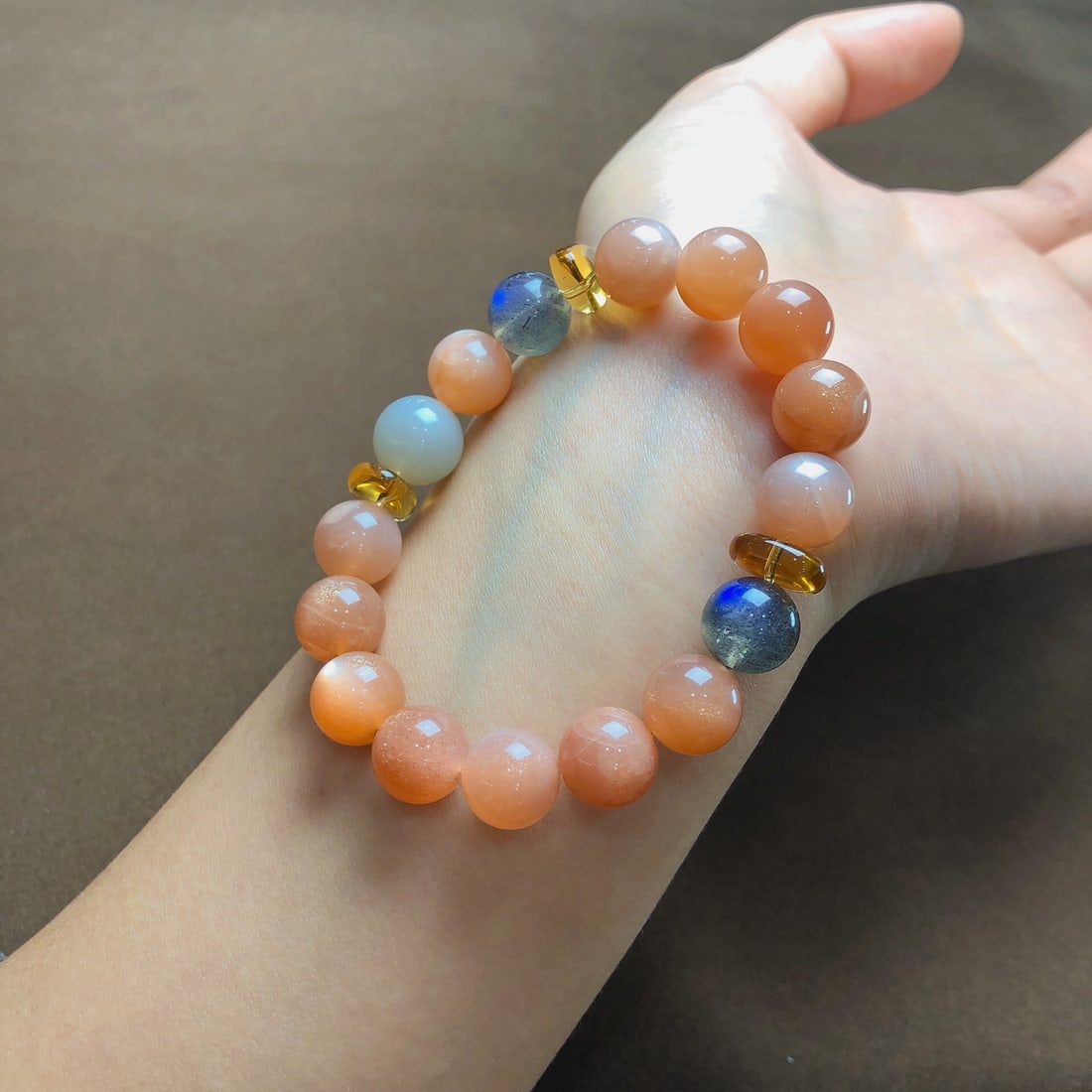 An Exquisite Crystal Bracelets - 4