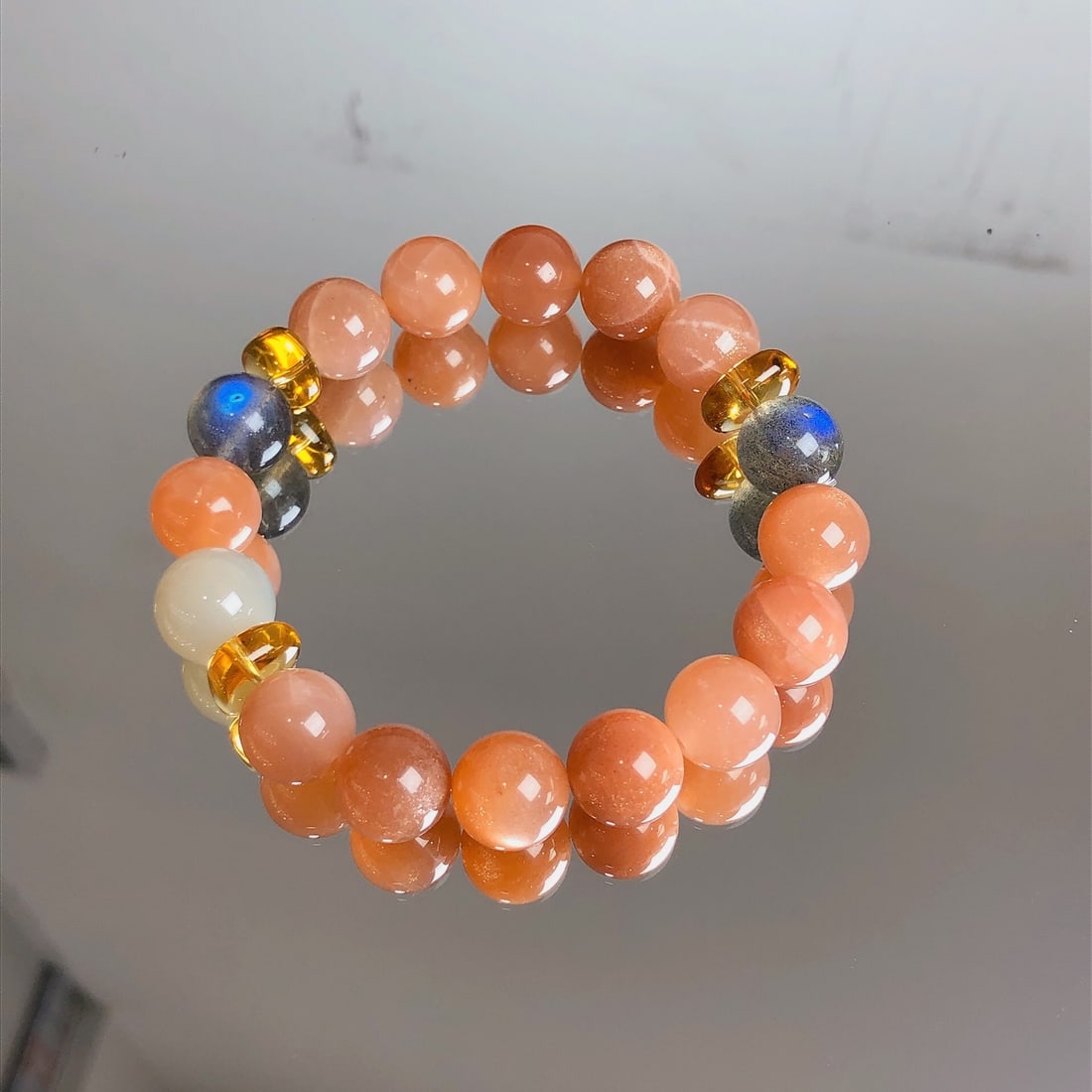 An Exquisite Crystal Bracelets - 9