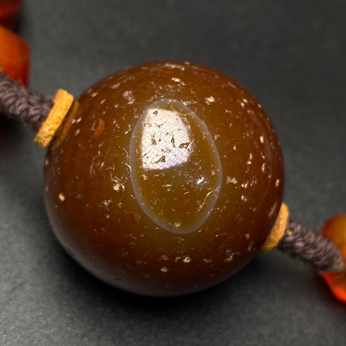 A Precious Agate Necklace - 6